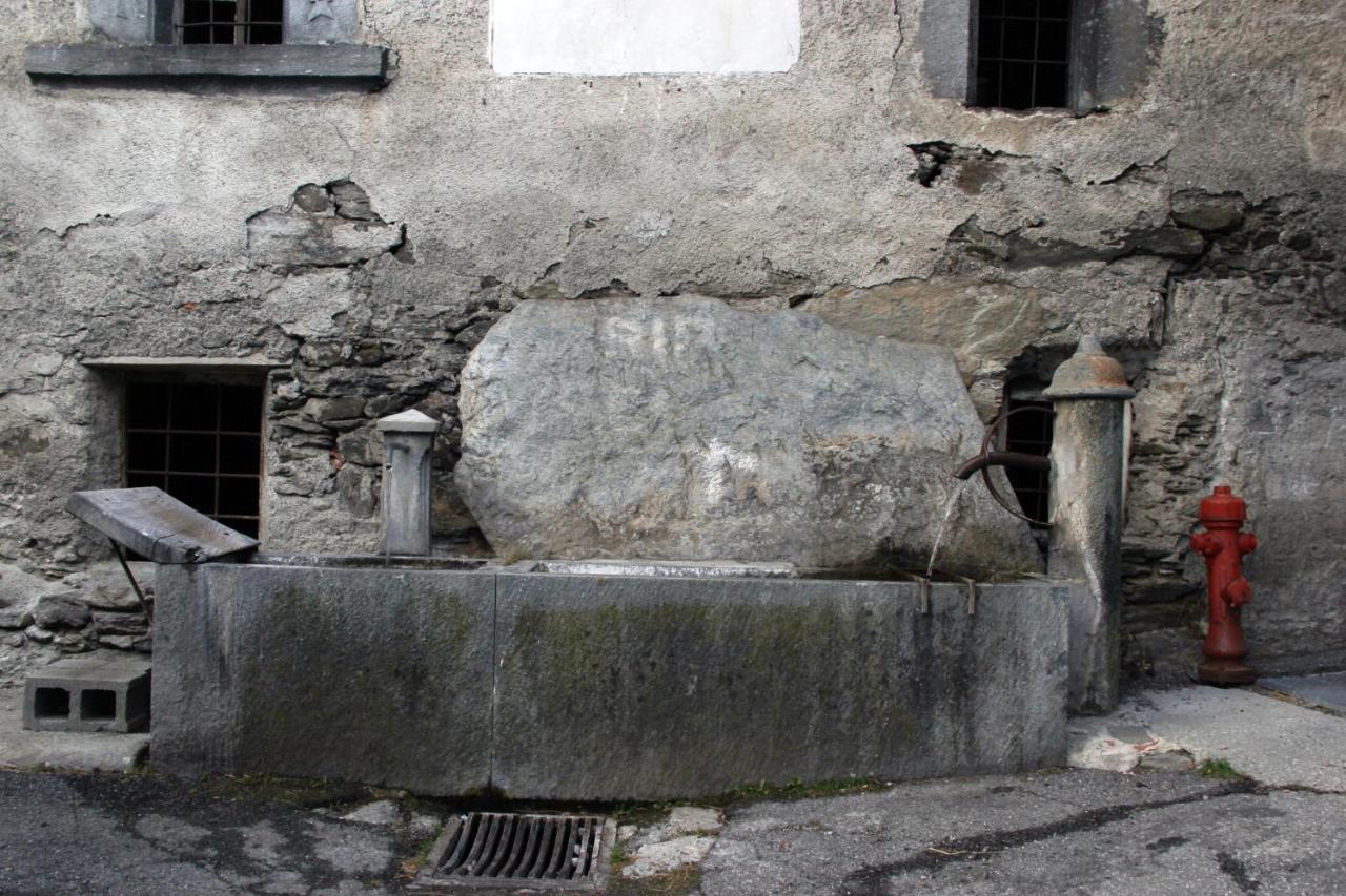 Cantina Alpina Salbertrand Exterior photo